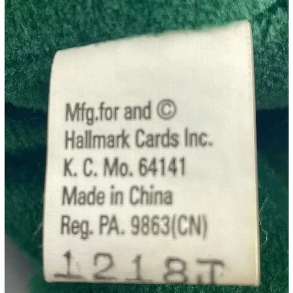 Hallmark Kiss Kiss Mistletoe Bear‎ Brown Green Overalls Plush 10” - Picture 3 of 4